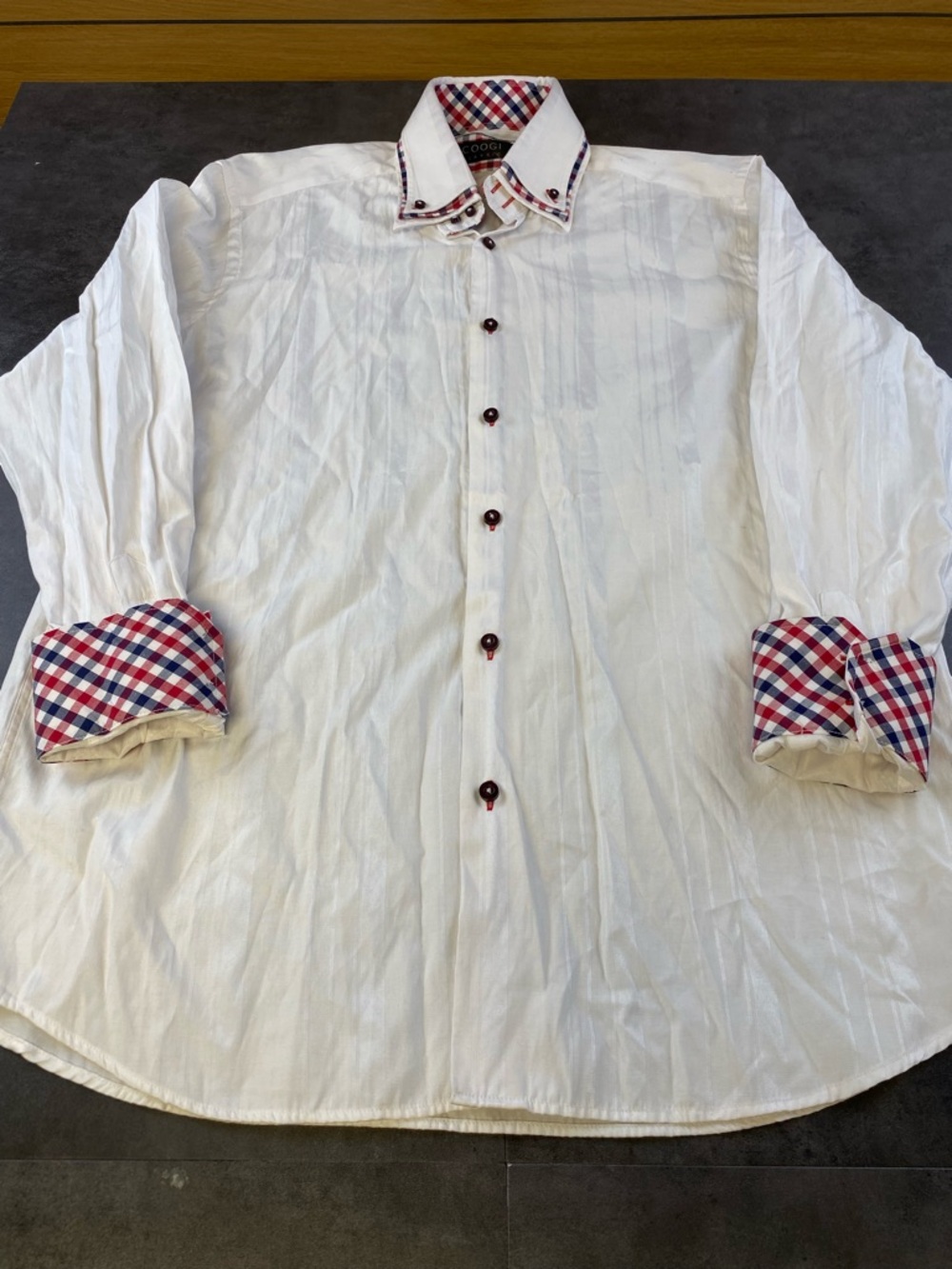 COOGI Men’s Lux White Dress Shirt with Red & Blue Checked Trim size 16 32/33